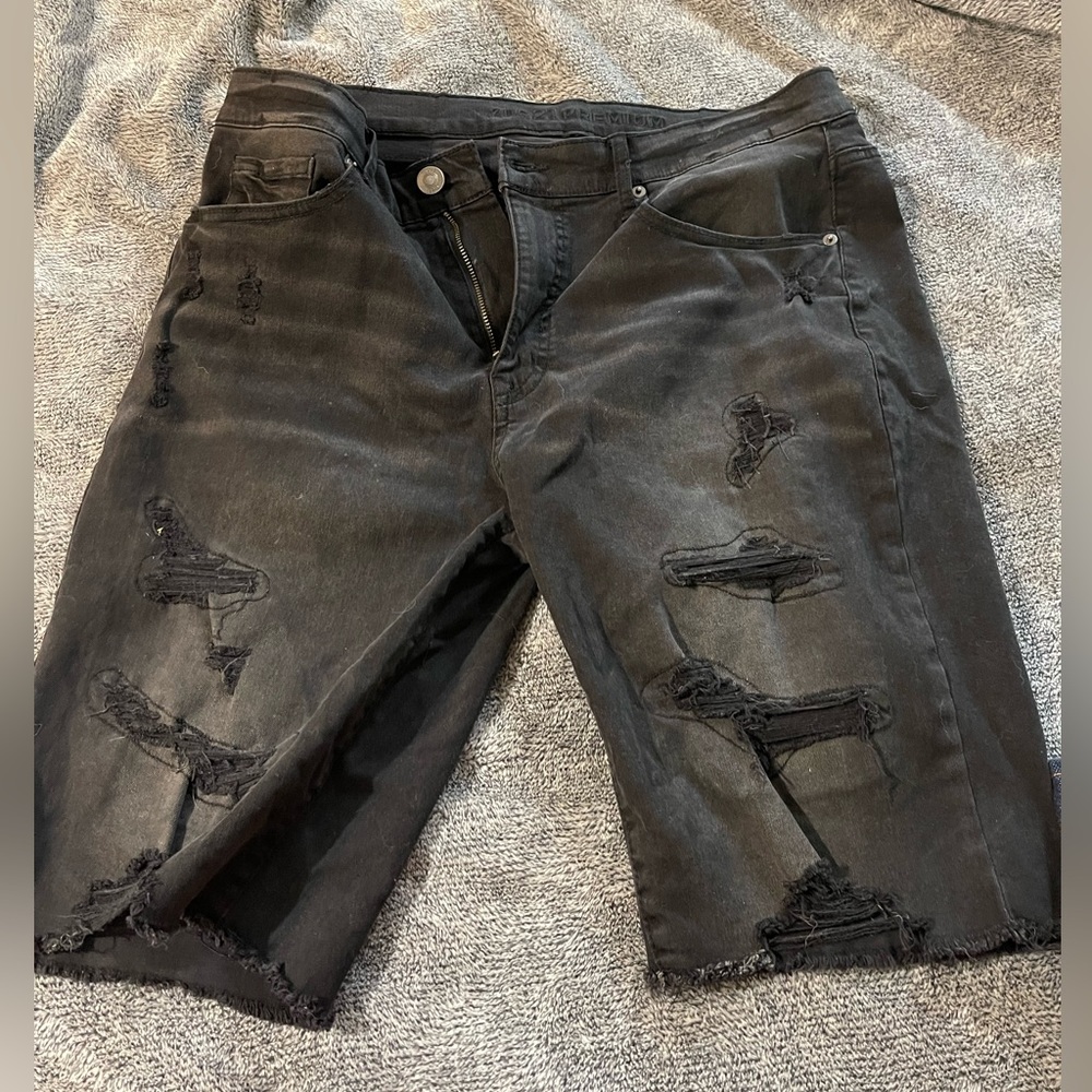 Mens black distressed shorts Rue21 size 34